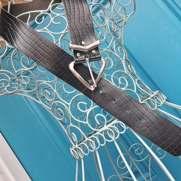 Genuine Leather Belt Alligator Embossed Goth Avant Garde Punk Triangle Brutalist - Picture 5 of 15